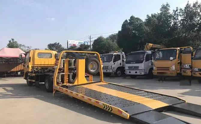 右玉汽车中途维修案例